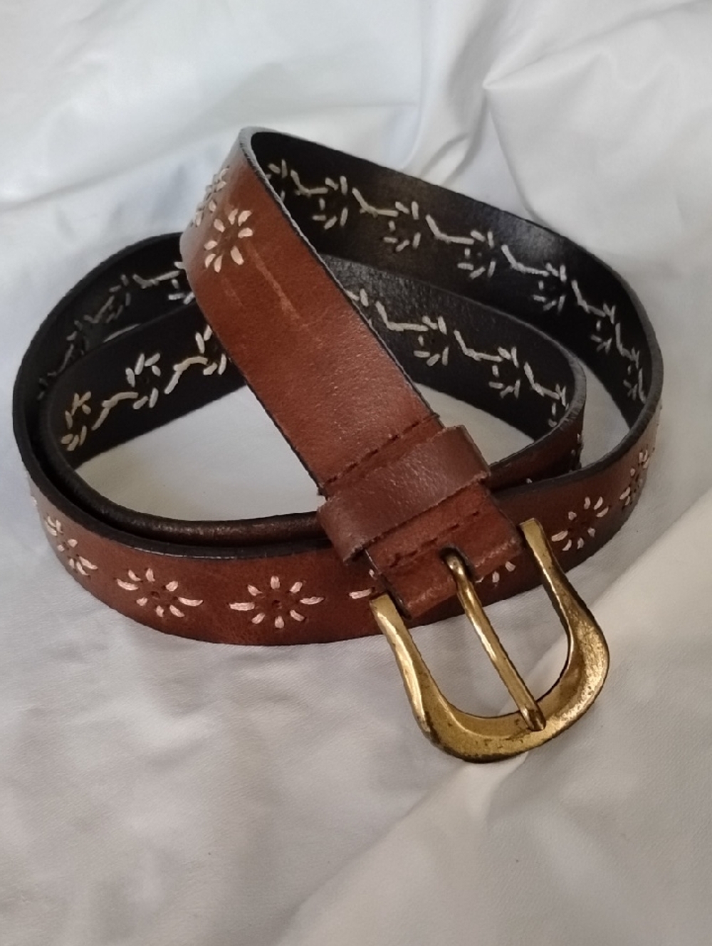 Brown Leather Belt Stitched Floral Accents Brass tone Buckle Women's XL